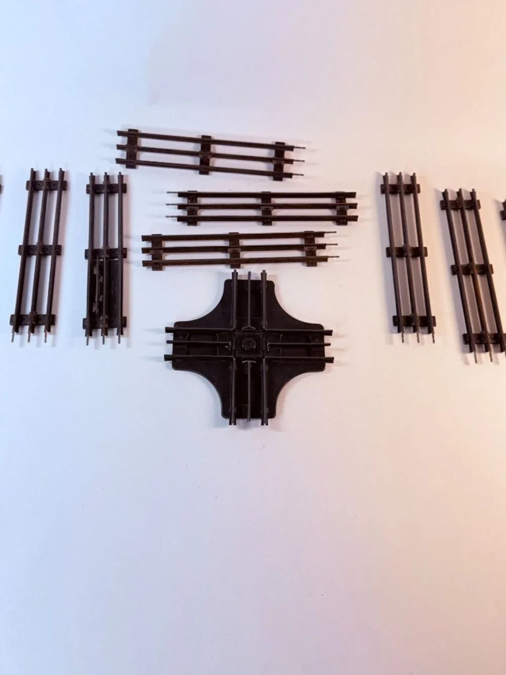 Marx O27 Gauge Train Tracks & 90 Degree Crossing 10 Pc Set Black Metal Vintage